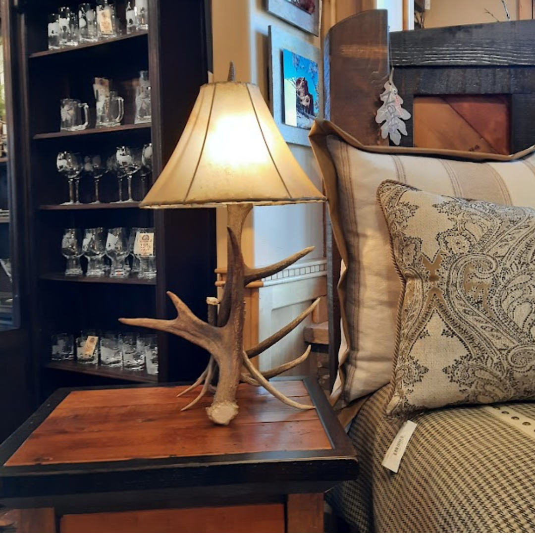 Moose & Elk Antler Table Lamp