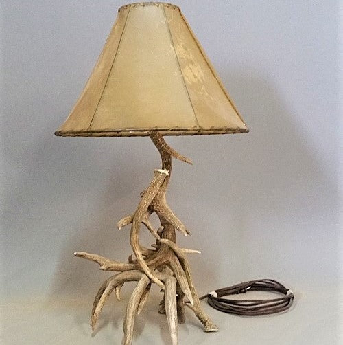 Whitetail Deer Antler Series Table Lamp
